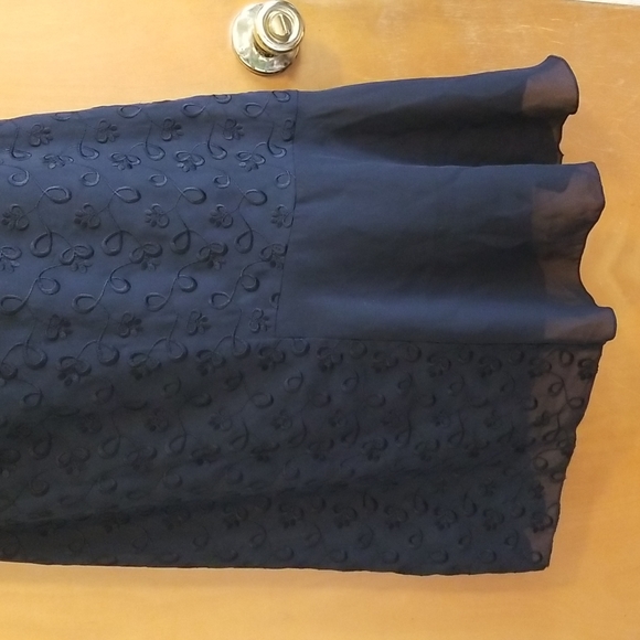 Vintage Lucille Chang Embroidered Midi Dress Size Medium - Picture 4 of 12